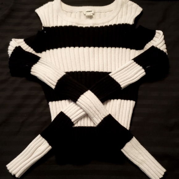Garage Sweaters - Garage Black & White Ribbed Top